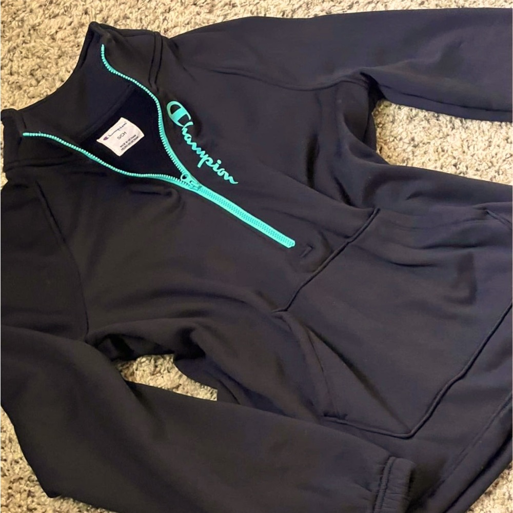 Champion pullover sweatshirt